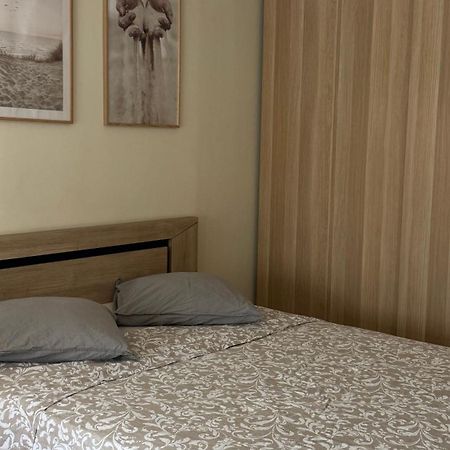 Appartement Cuba Nice Saint-Laurent-du-Var Buitenkant foto